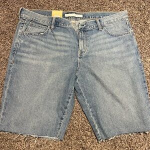 Old Navy “the sweetheart” Classic Rise Bermudas